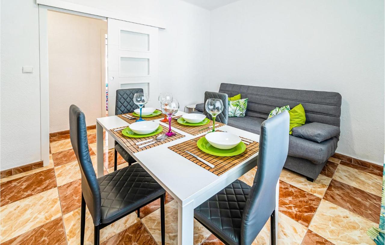 Beautiful Apartment In Cordoba With Kitchenette المظهر الخارجي الصورة